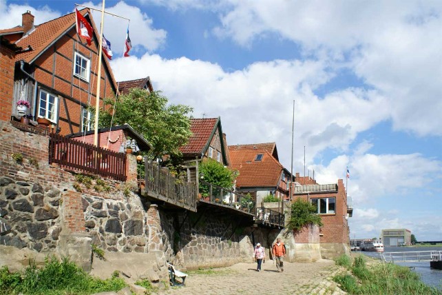 Lauenburg, Elbufer, Promenade