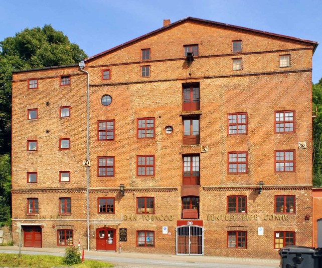 Lauenburg, Hafenstraße 30, Tabakfabrik